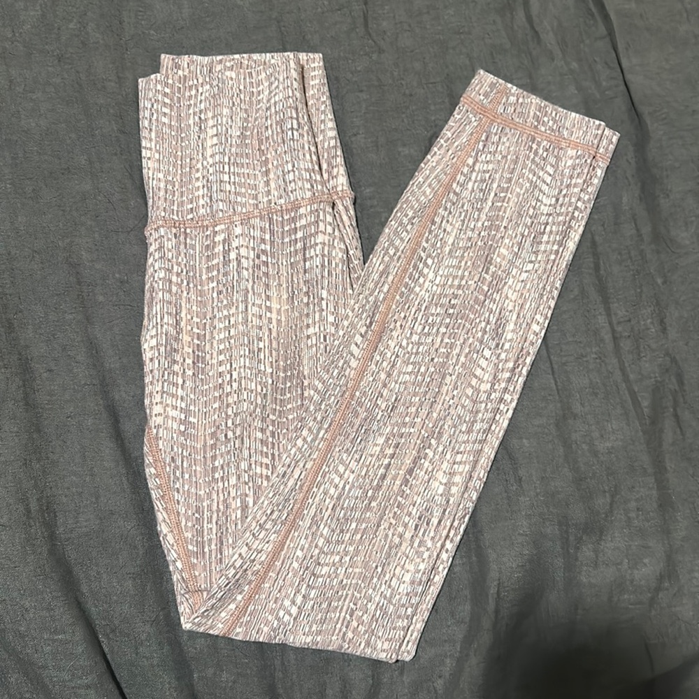 lulu size 2 leggings
